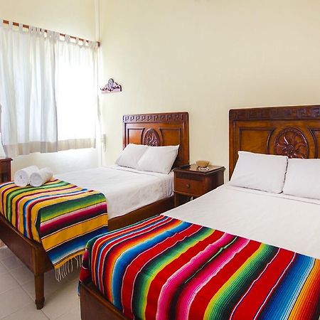 Beach House Hotel 신데 델 카르멘 외부 사진